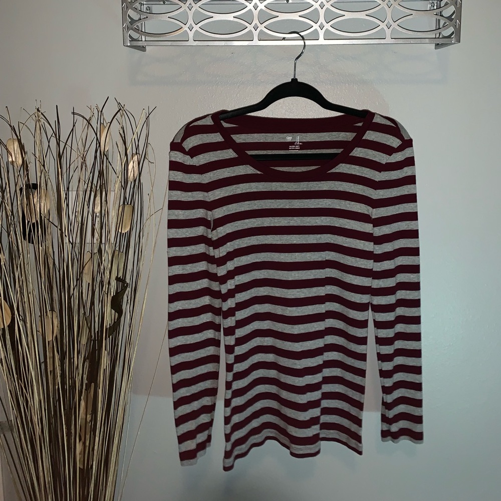 Maroon and gray stripped long sleeve